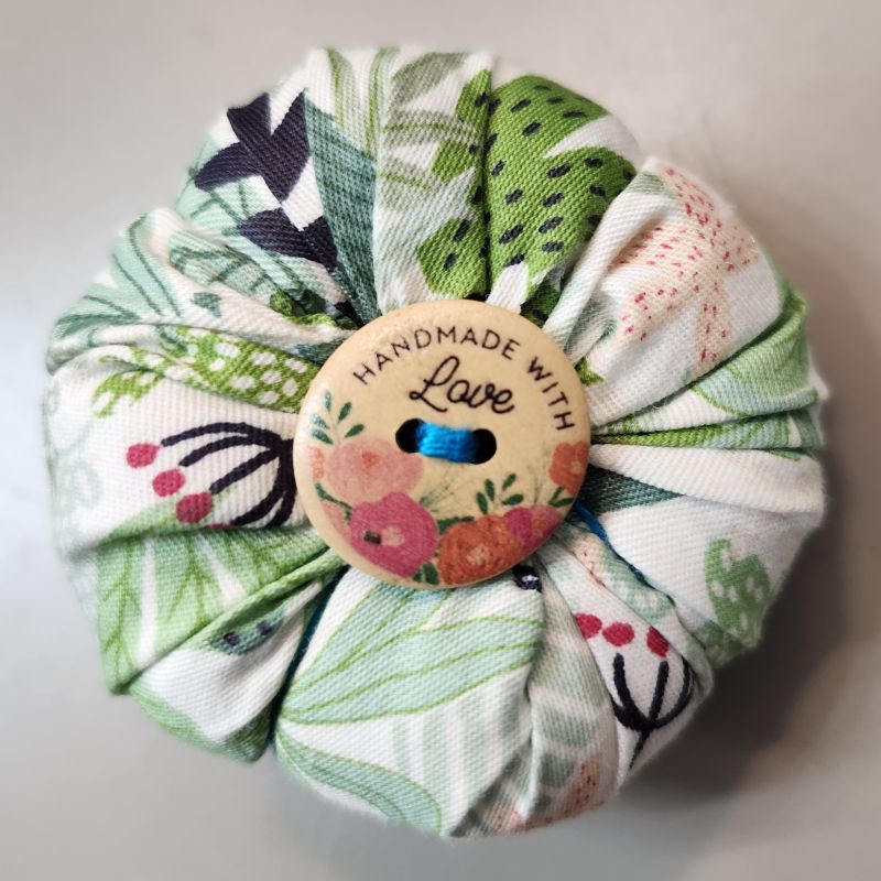 Small Pincushion | Feathered Ene